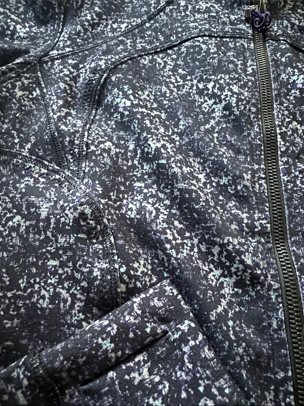 Lululemon Define Jacket - Picture 2 of 3